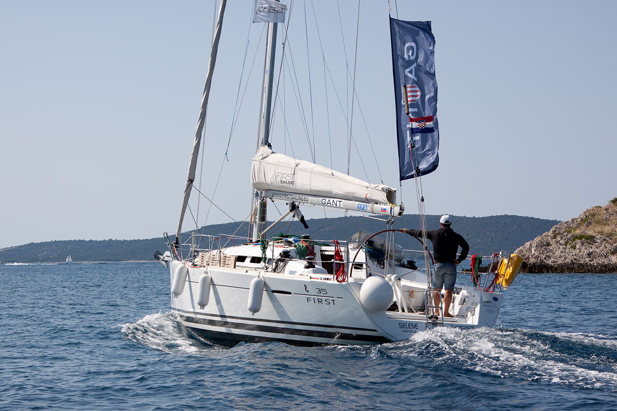 Stavebni regatta 2012 8553